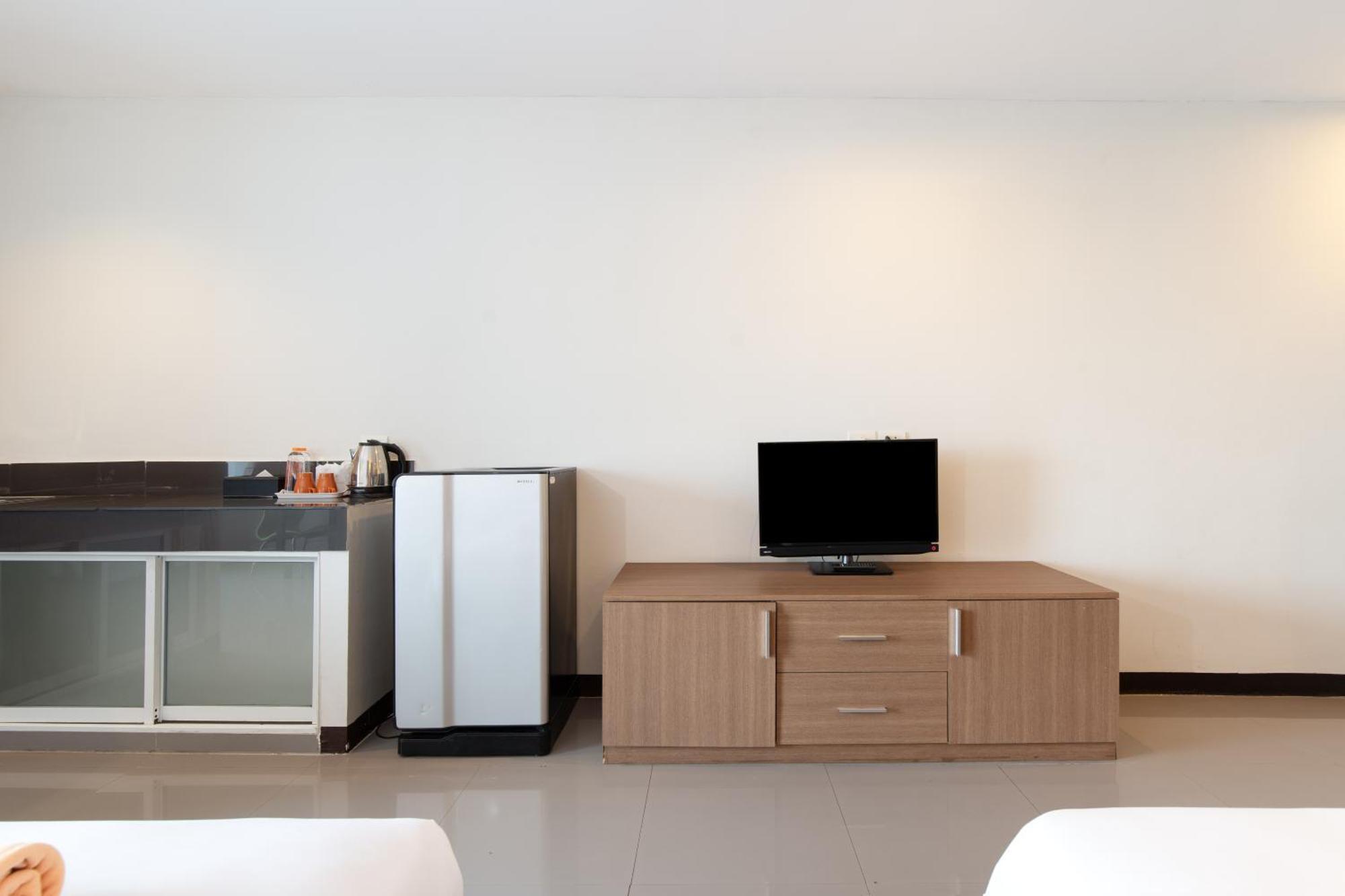 Leenova Place Bangkok Kültér fotó